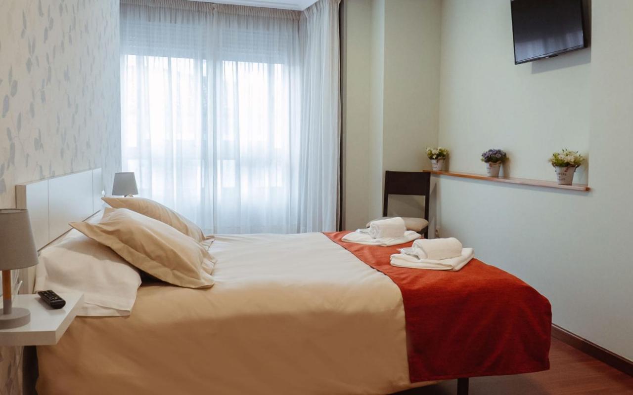 A Casa Antiga Do Monte Turisticos - Pontecesures Appartement *